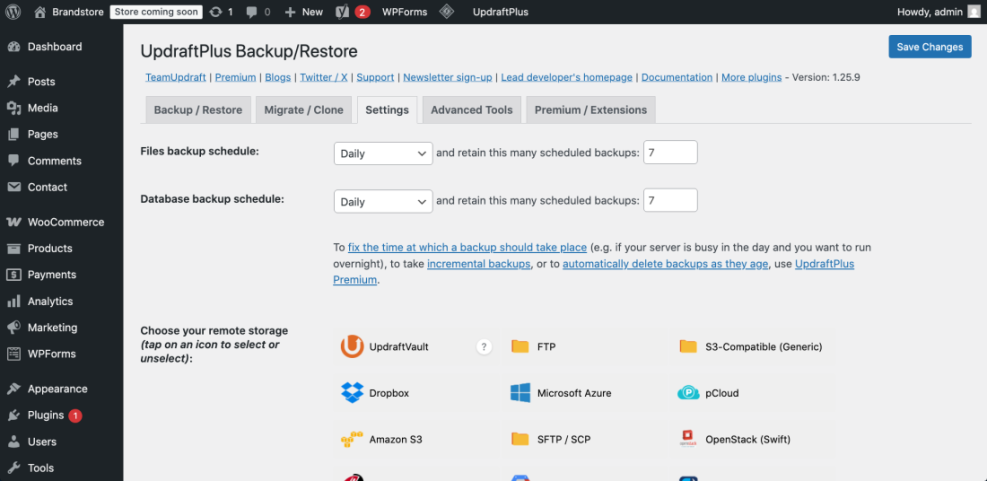 WordPress UpdraftPlus backup settings, configuring daily schedules, 7 retentions, and remote storage options for site security.