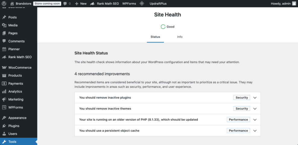 WordPress Site Health dashboard showing 4 recommended improvements for security and performance, including PHP update and object caching.