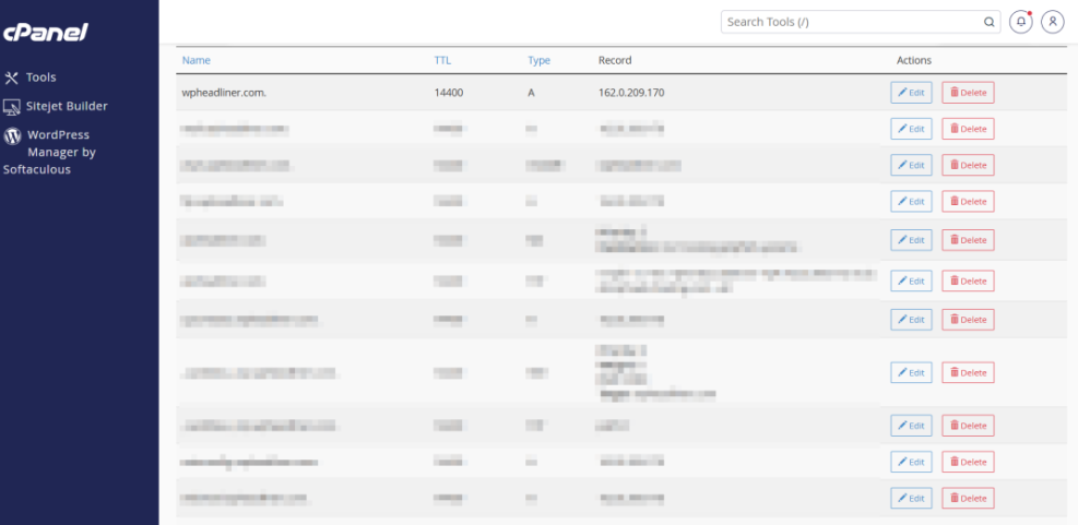 cPanel DNS records for wpheadliner.com, showing an A record mapping to IP 162.0.209.170, crucial for publishing a WordPress site.