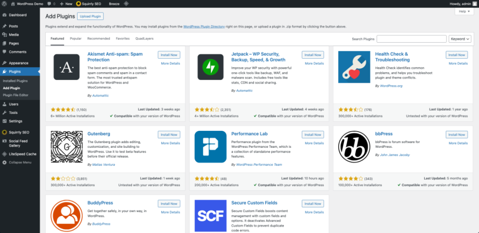 WordPress 'Add Plugins' screen showing featured plugins like Akismet, Jetpack, and Gutenberg for installation.