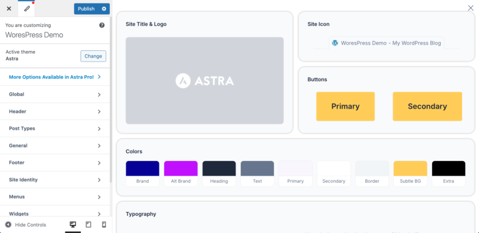 WordPress Customizer showing Astra theme design options. User customizes site identity, colors, buttons, and typography for a WordPress blog.